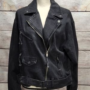 NEW!!! Women's boutique oversized moto jacket Sz.S
